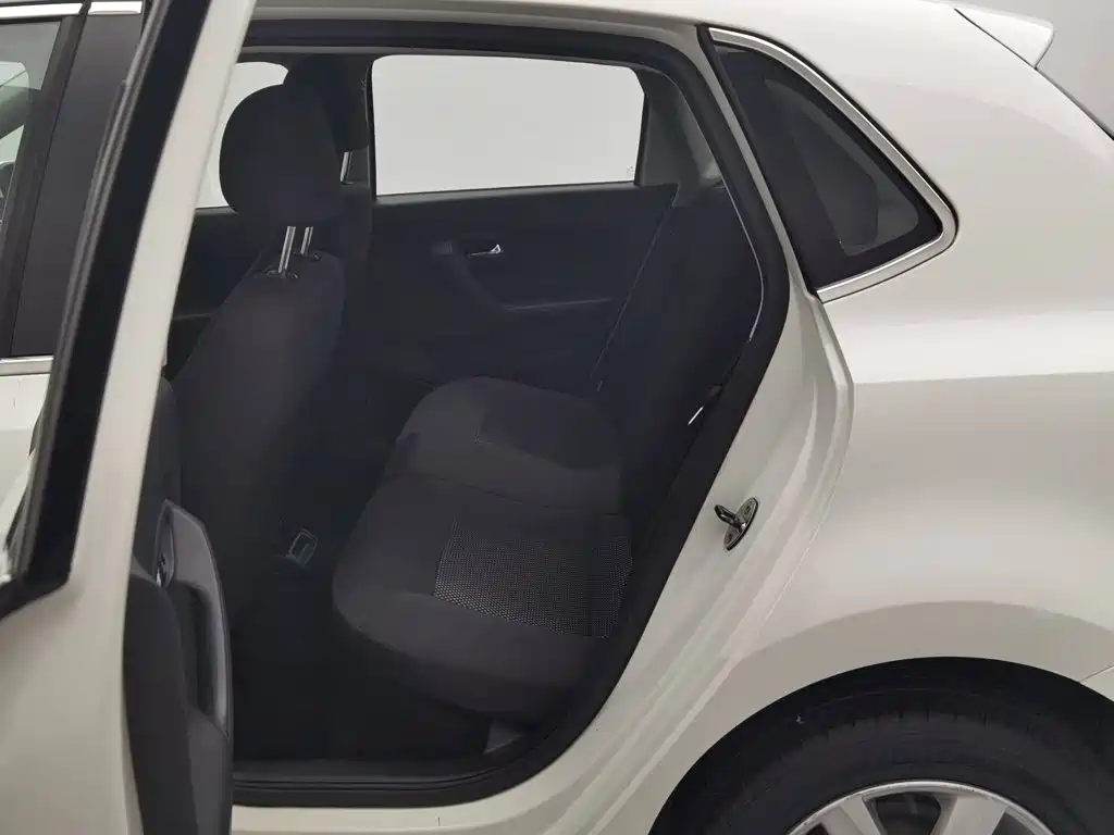 Volkswagen Polo — миниатюра 15