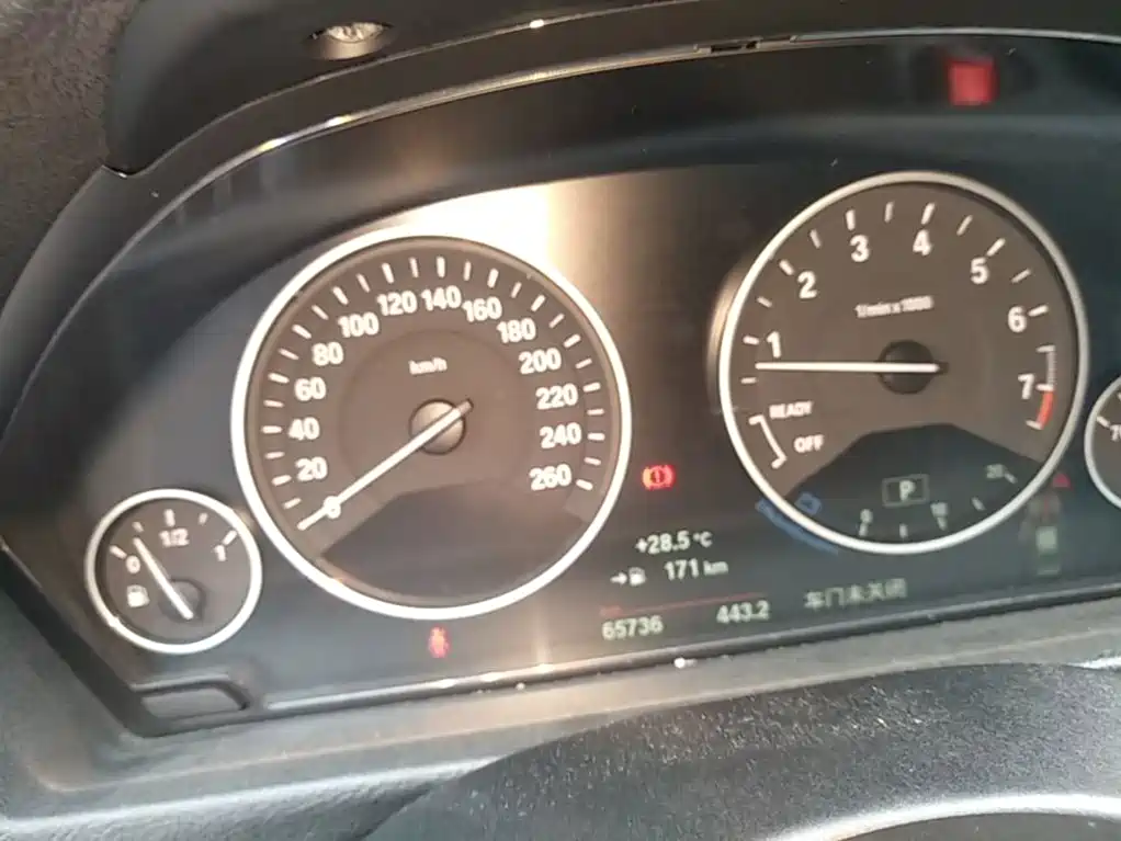 BMW 3 Series — миниатюра 12