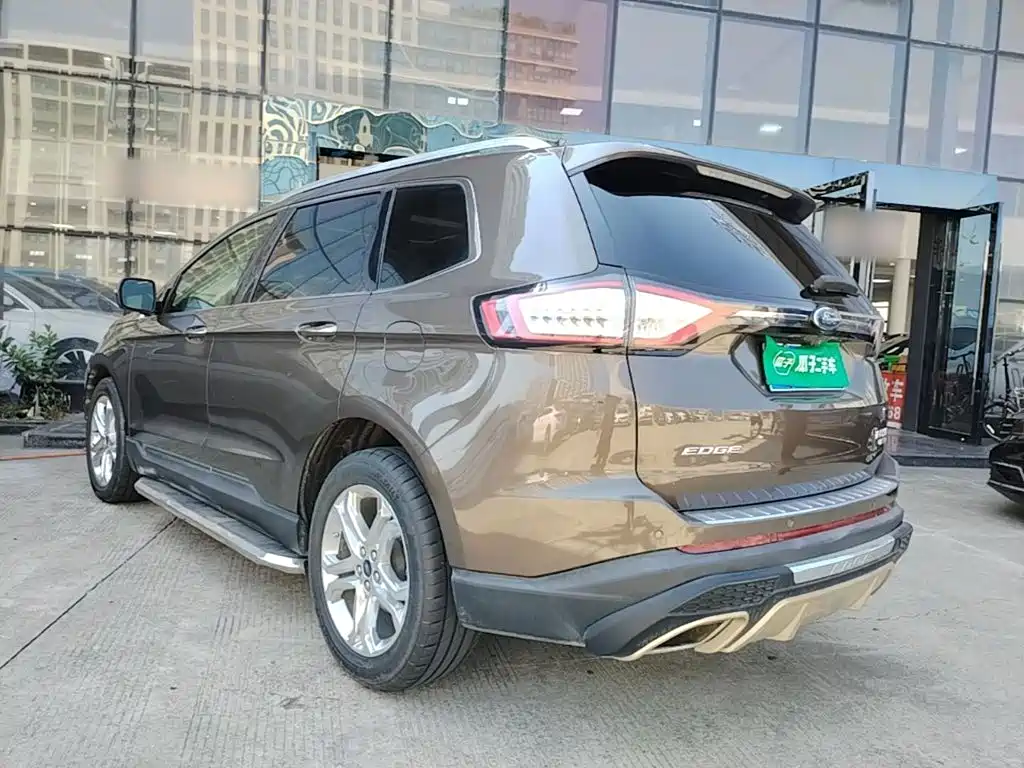 Ford Edge — миниатюра 5