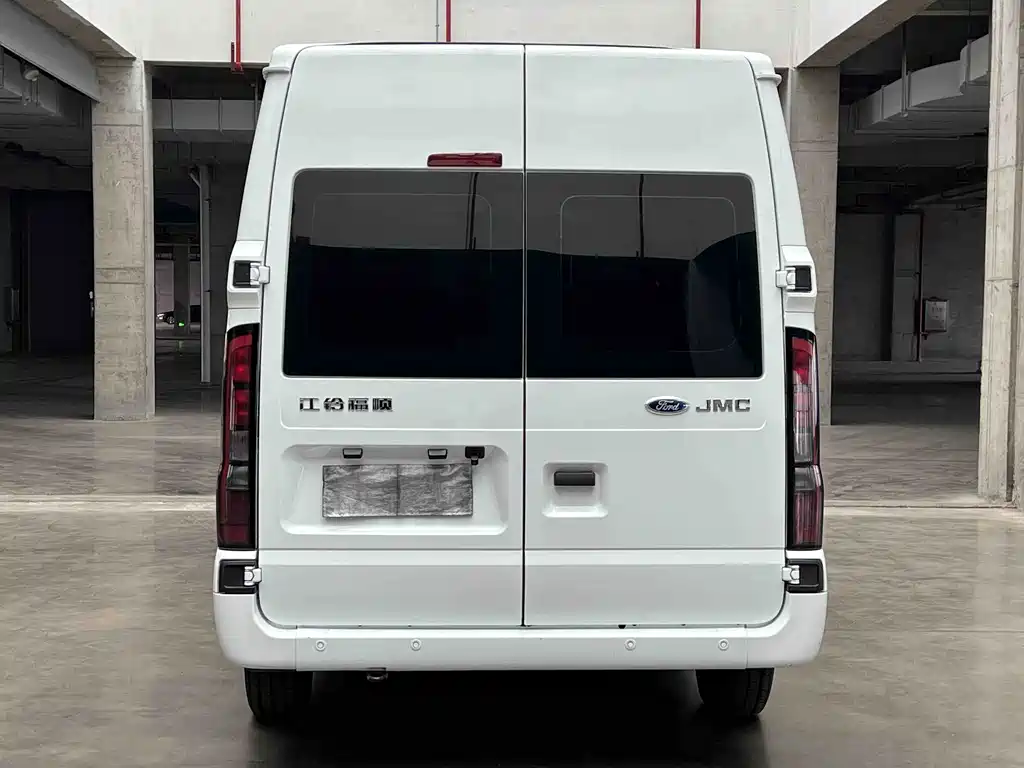 JMC JMC Fushun — миниатюра 3