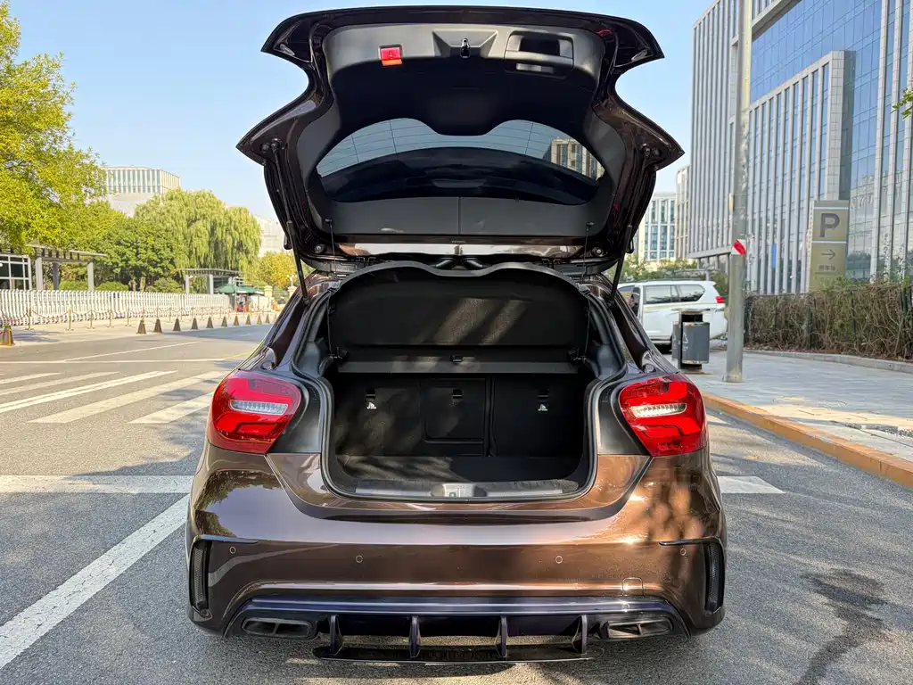 Mercedes-Benz A-Class AMG (Import) — миниатюра 19