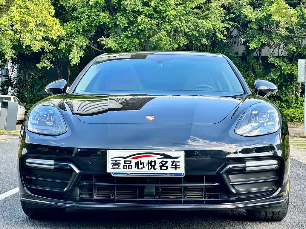 Porsche Panamera — миниатюра 2