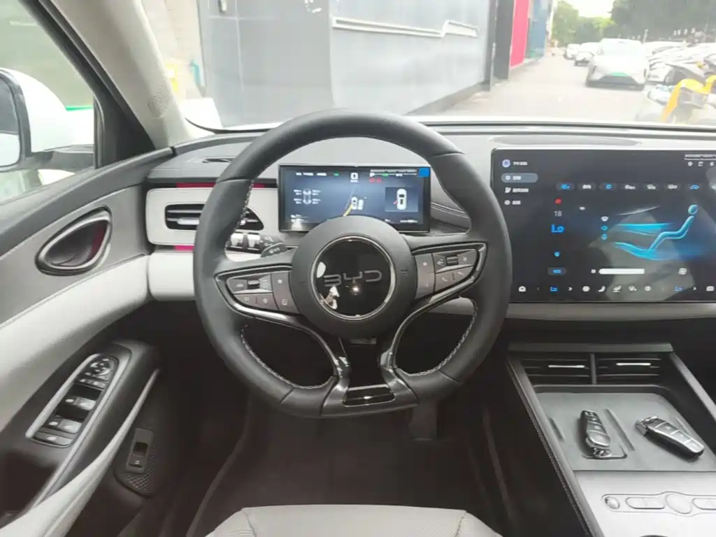 BYD Seals 06 DM-i версия для путешествий — миниатюра 11
