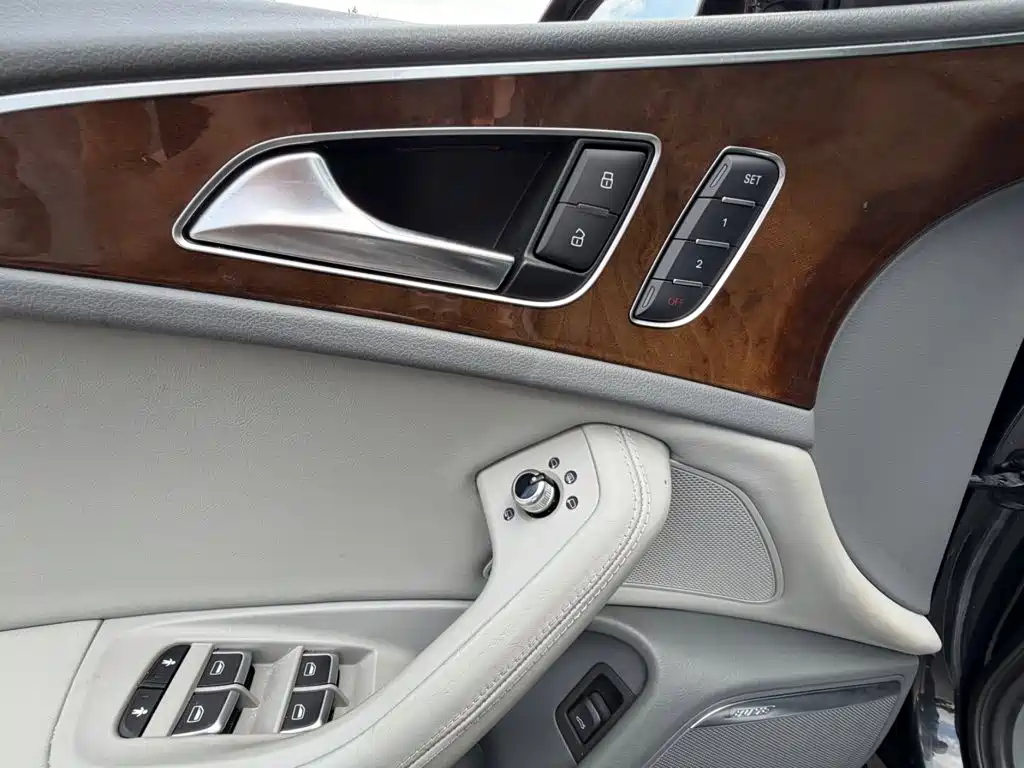 Audi A6L — миниатюра 9