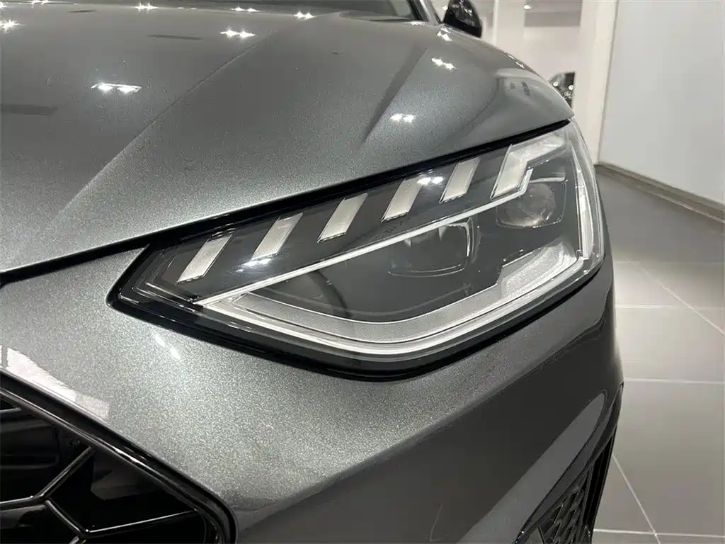 Audi A4L — миниатюра 13