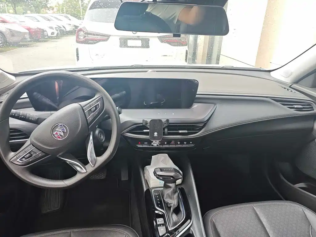 Buick Verano — миниатюра 7
