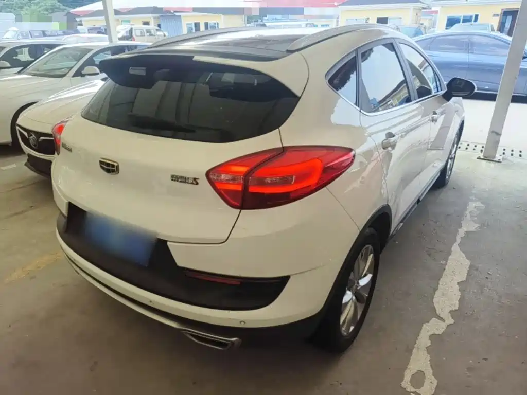 Geely Emgrand GS — миниатюра 7