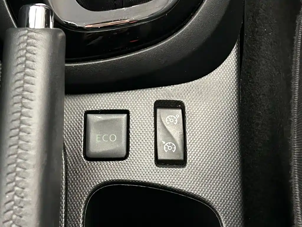 Renault Captur — миниатюра 17