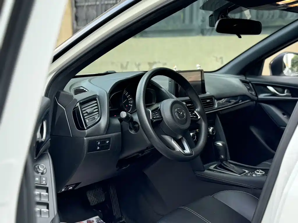 Mazda CX-4 — миниатюра 11