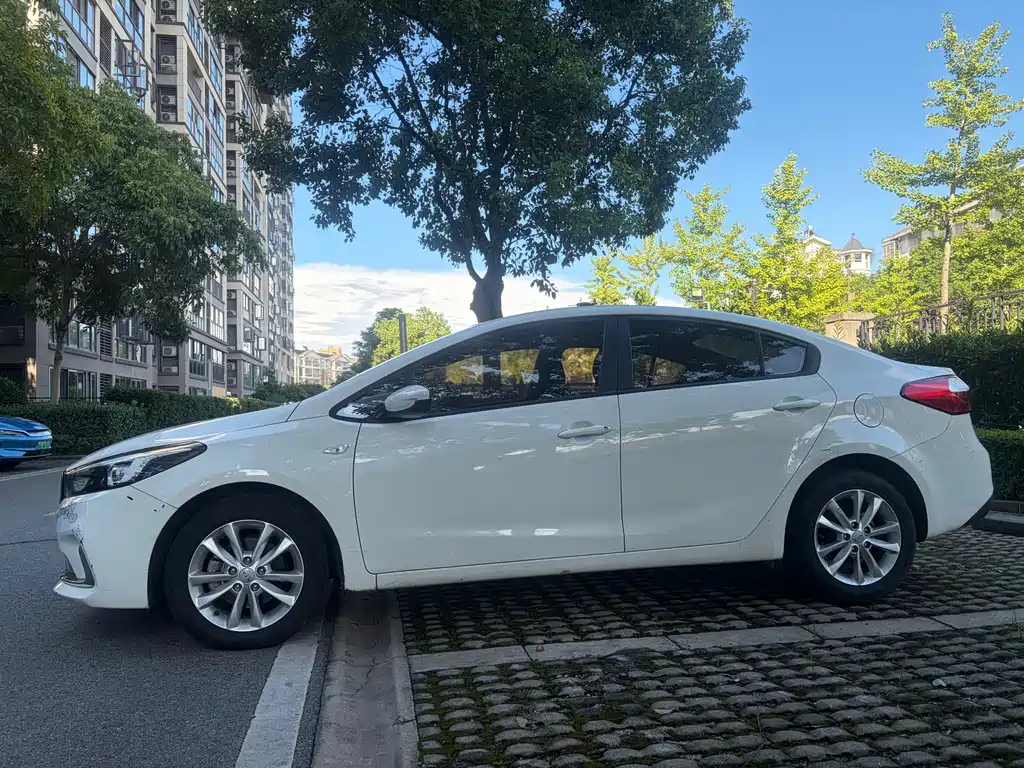 Kia K3 — миниатюра 4