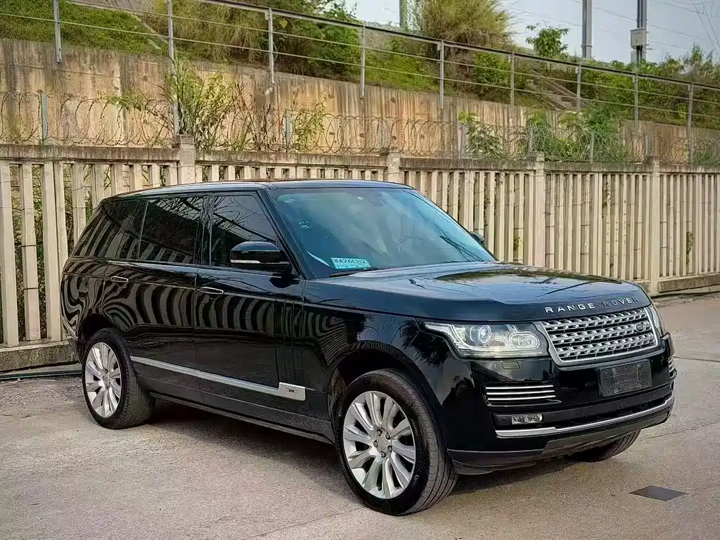 Land Rover Range Rover — миниатюра 3