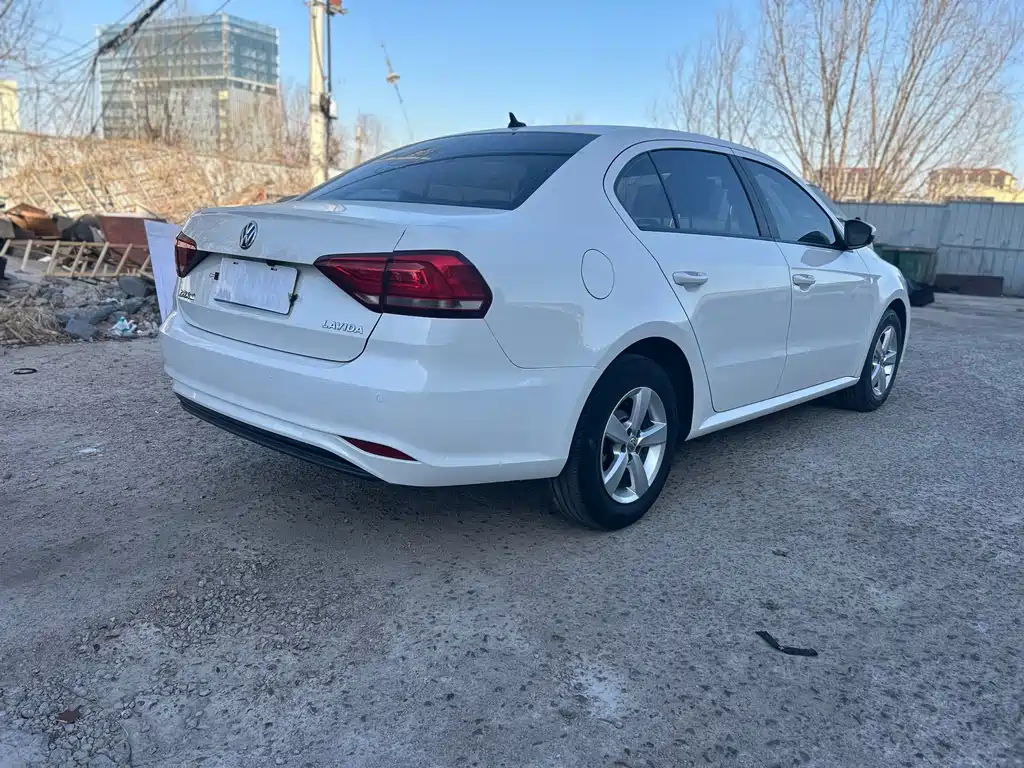 VOLKSWAGEN LAVIDA