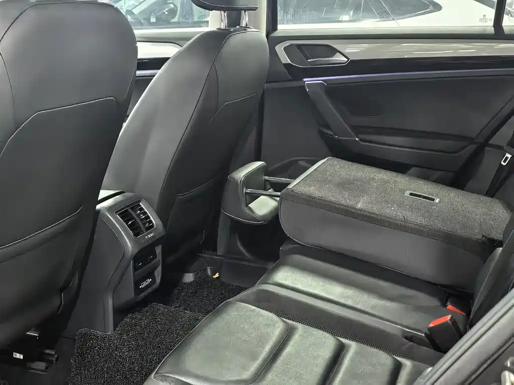 Volkswagen Tayron — миниатюра 8