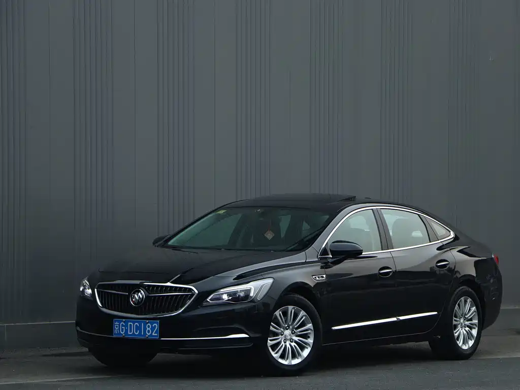 BUICK LACROSSE