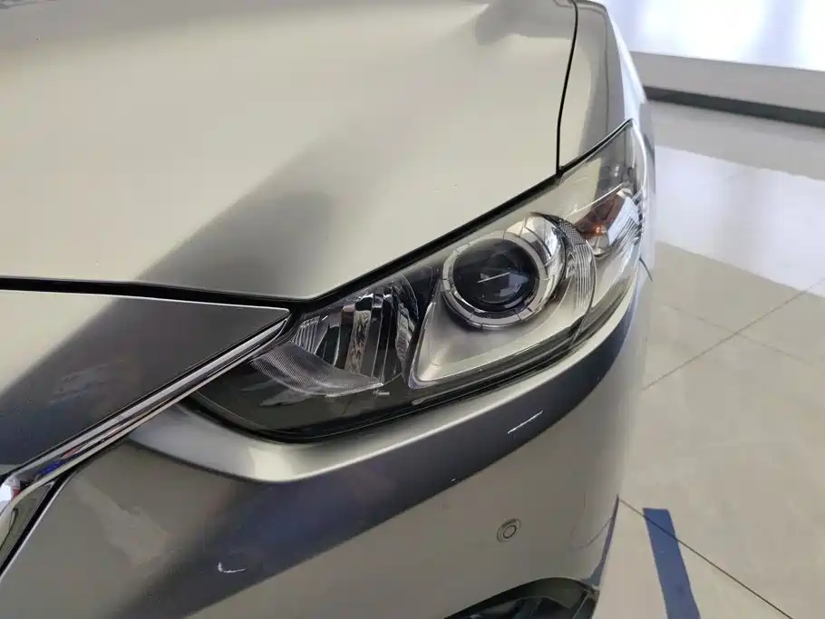 Mazda Atenza — миниатюра 5
