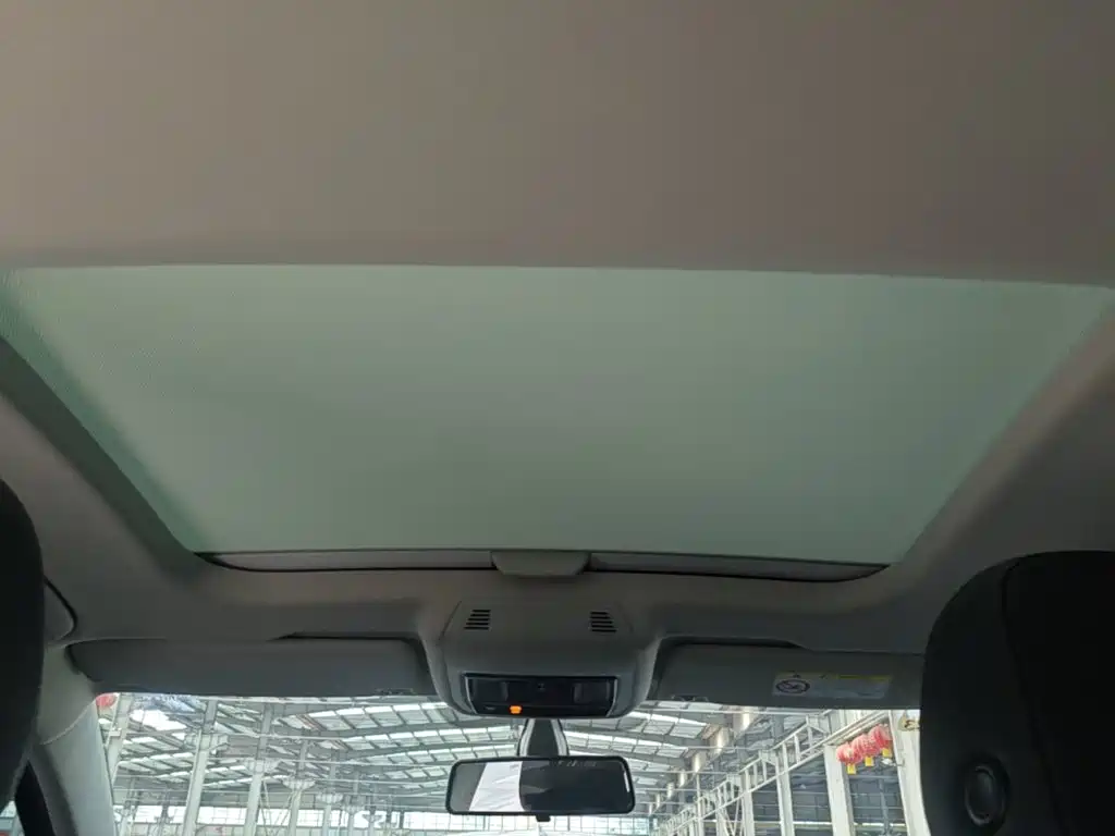 Volkswagen Golf — миниатюра 18