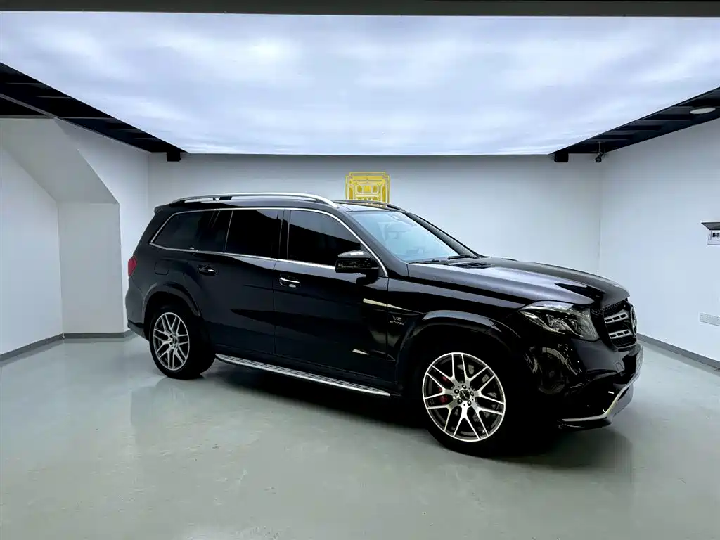 MERCEDES-BENZ GLS AMG