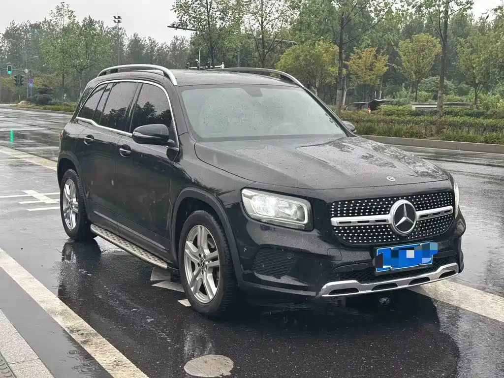 Mercedes-Benz GLB — миниатюра 3