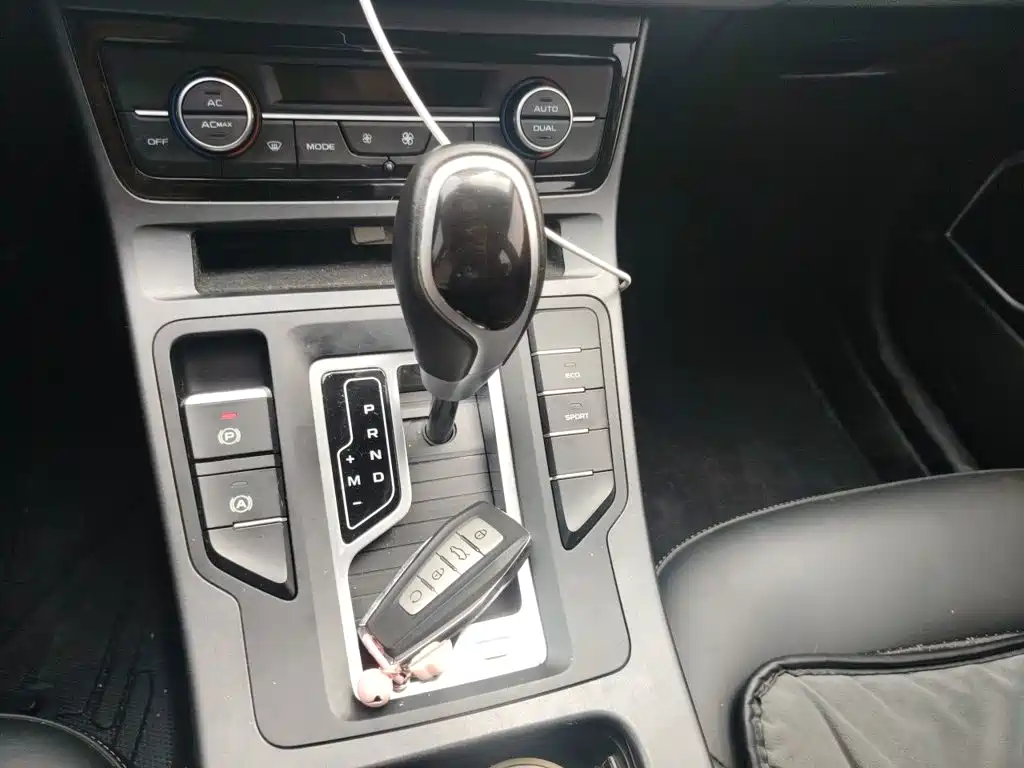 Geely Emgrand GL — миниатюра 10