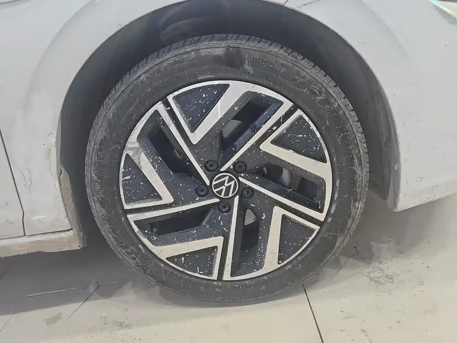 Volkswagen Sagitar — миниатюра 6