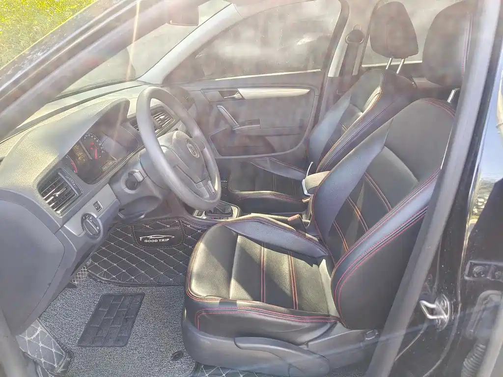 Volkswagen Lavida — миниатюра 3