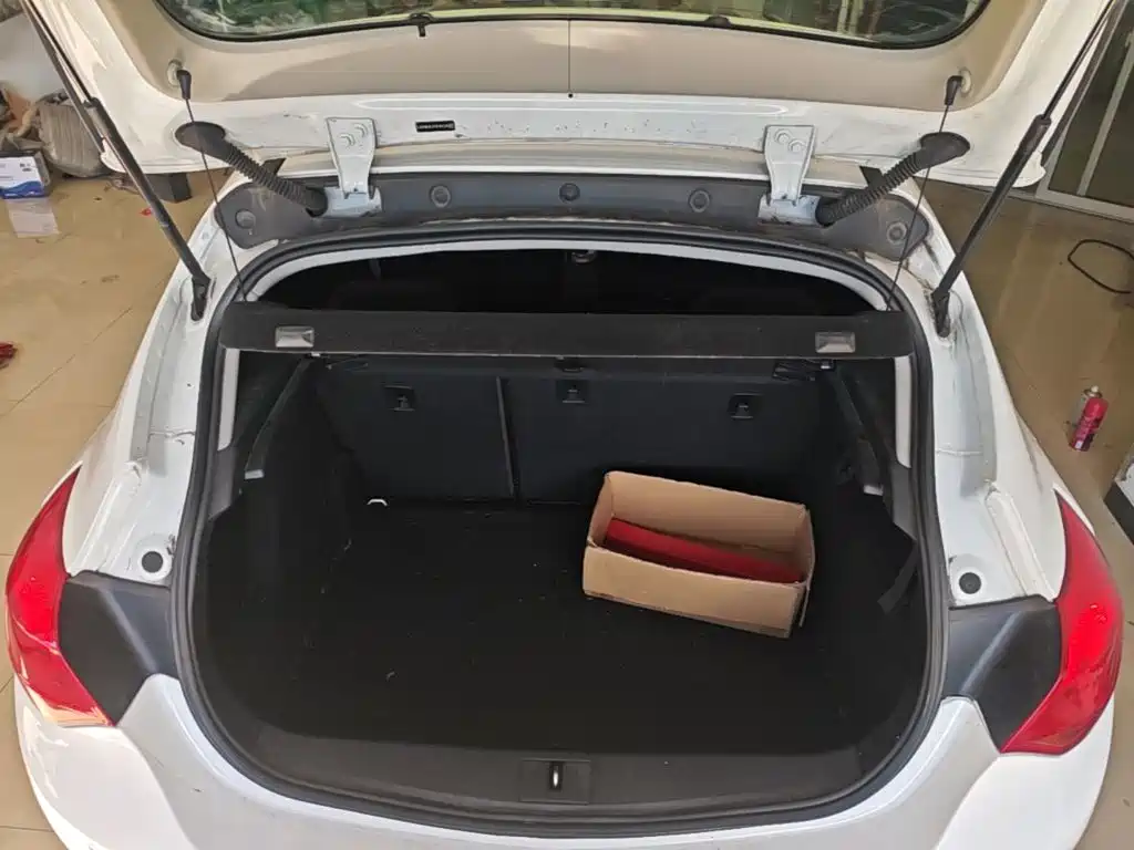 Buick Excelle — миниатюра 19