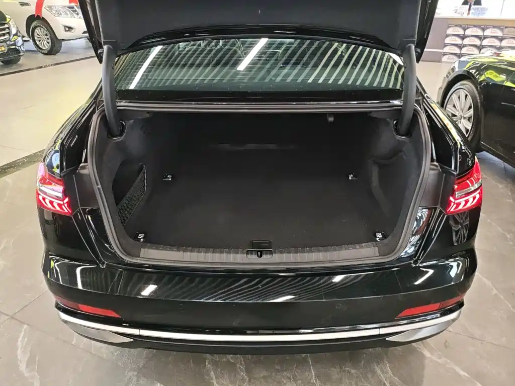 Audi A6L — миниатюра 15