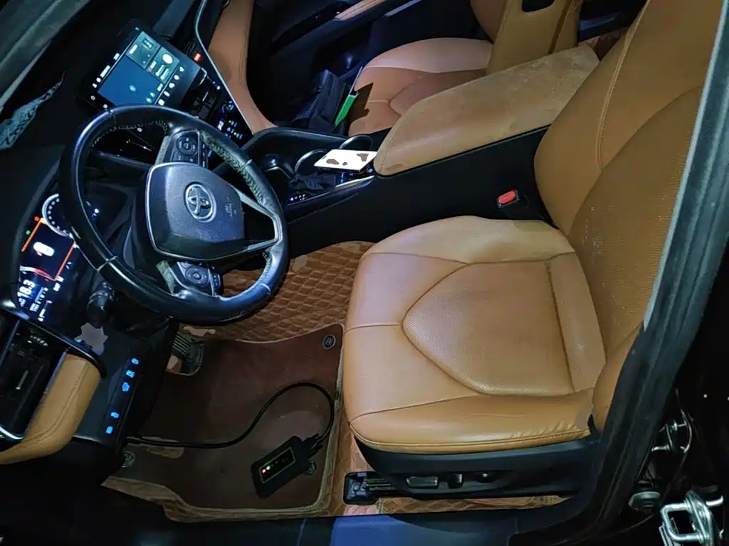 Toyota Camry — миниатюра 15