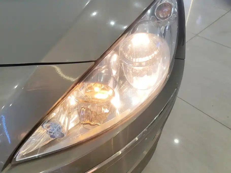 Peugeot 408 — миниатюра 5