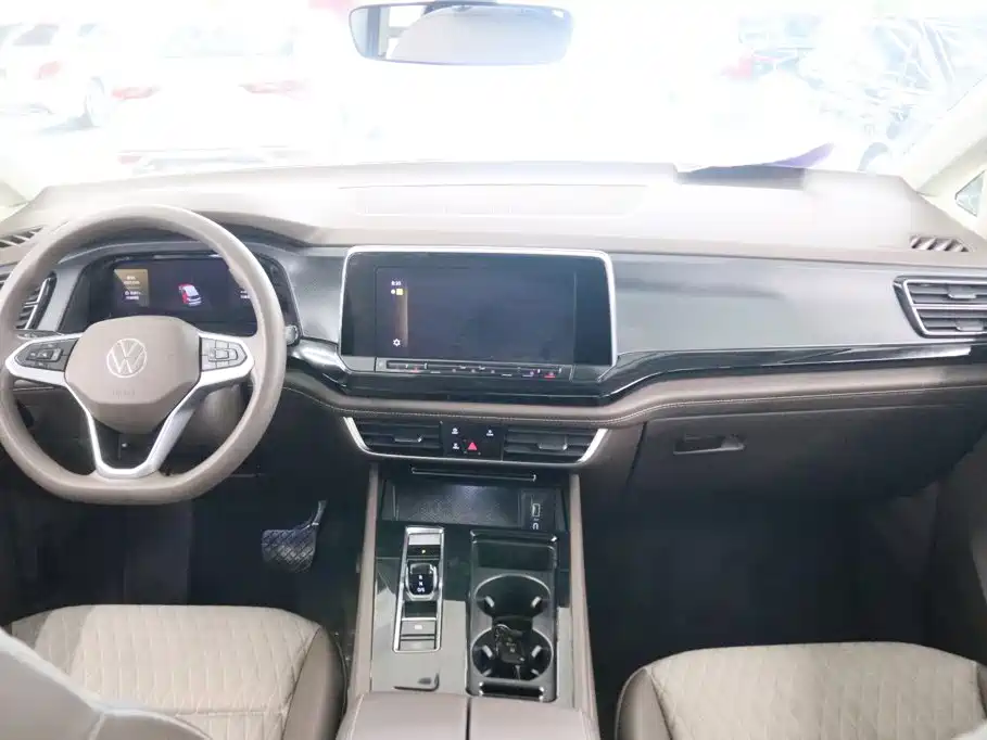 Volkswagen Viloran — миниатюра 5