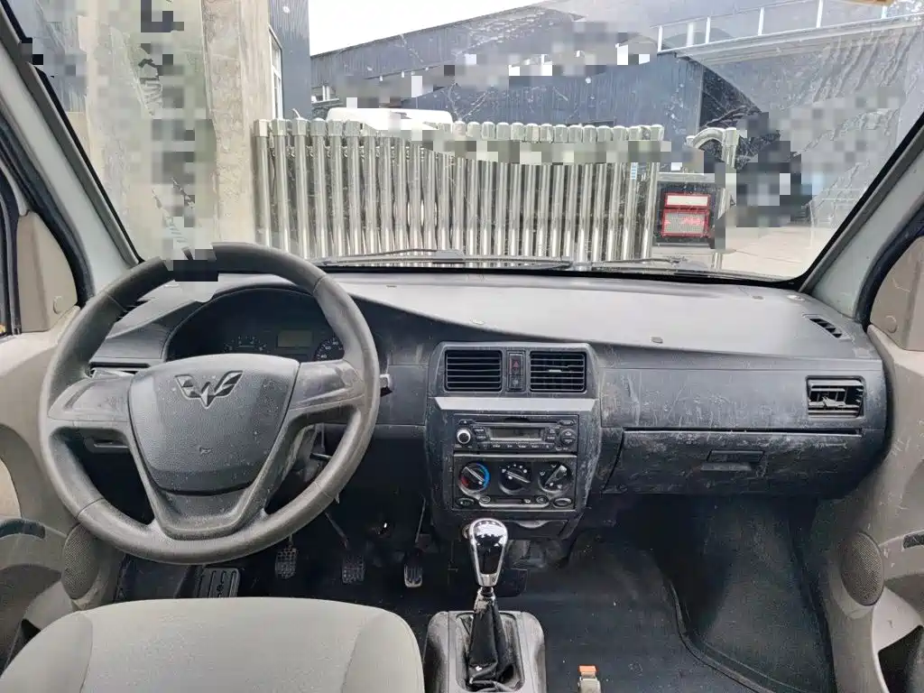 Wuling Rongguang — миниатюра 10