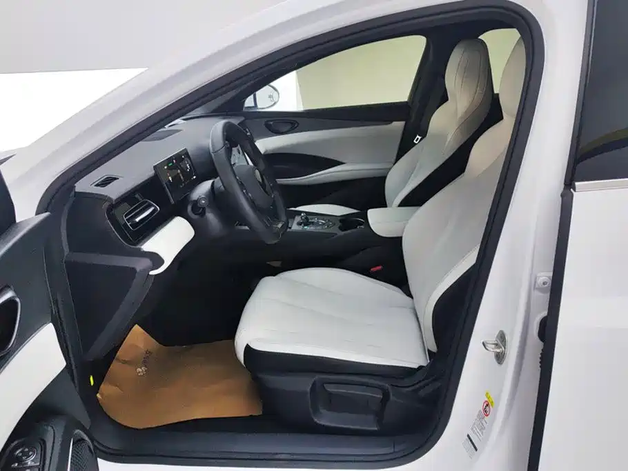 BYD Seal 06 — миниатюра 9