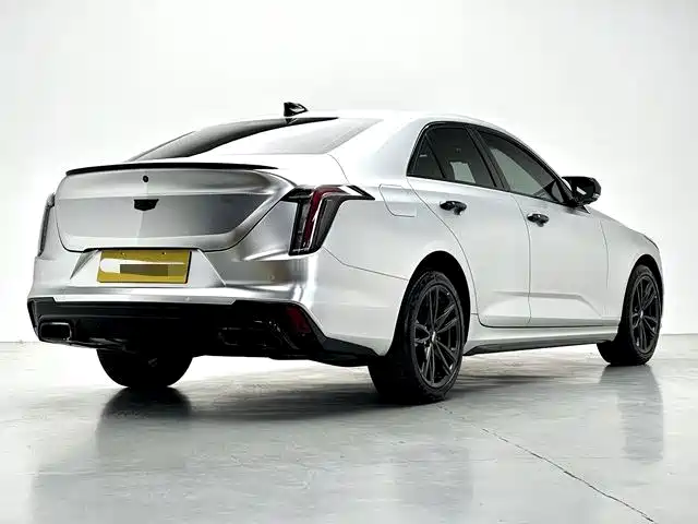 Cadillac CT4 — миниатюра 9