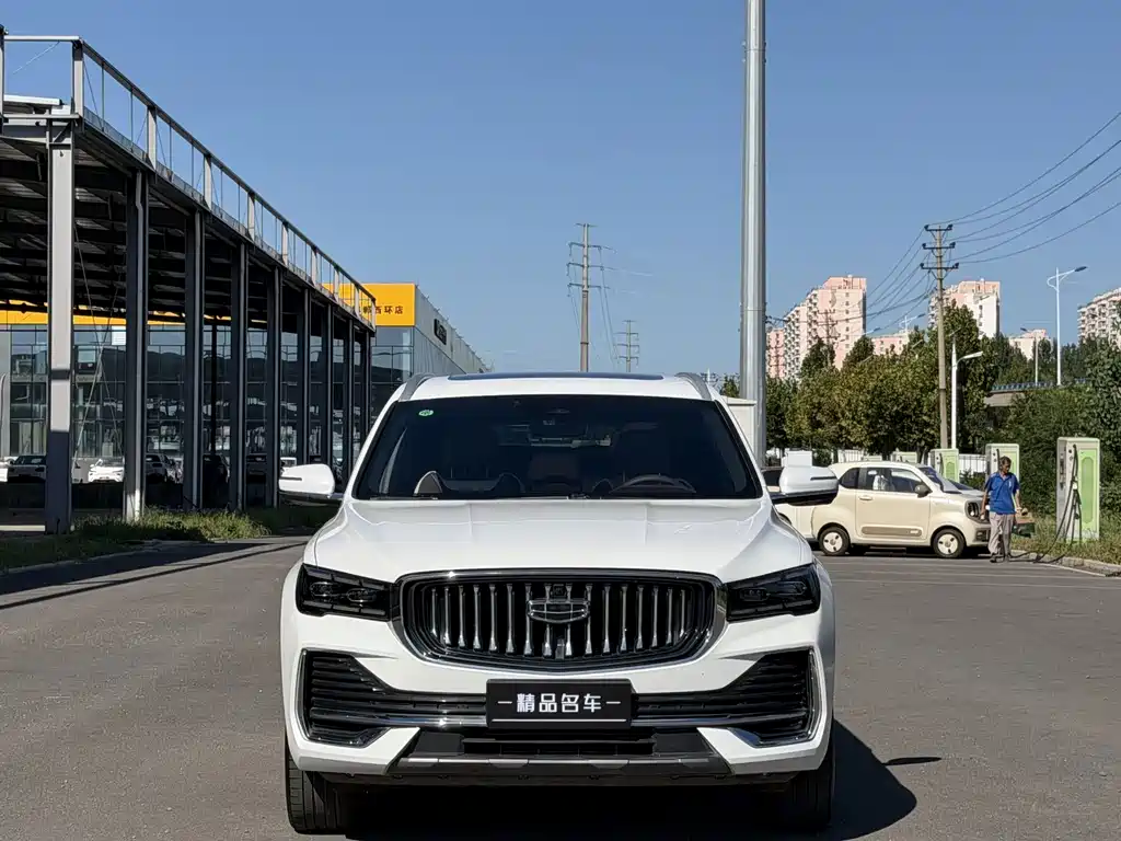 Geely Xingyue L — миниатюра 2
