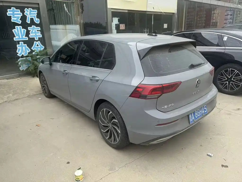 Volkswagen Golf — миниатюра 2