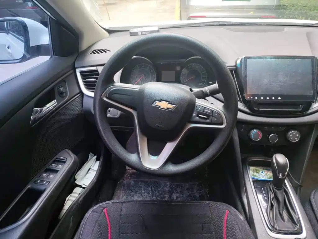 Chevrolet Cavalier — миниатюра 6