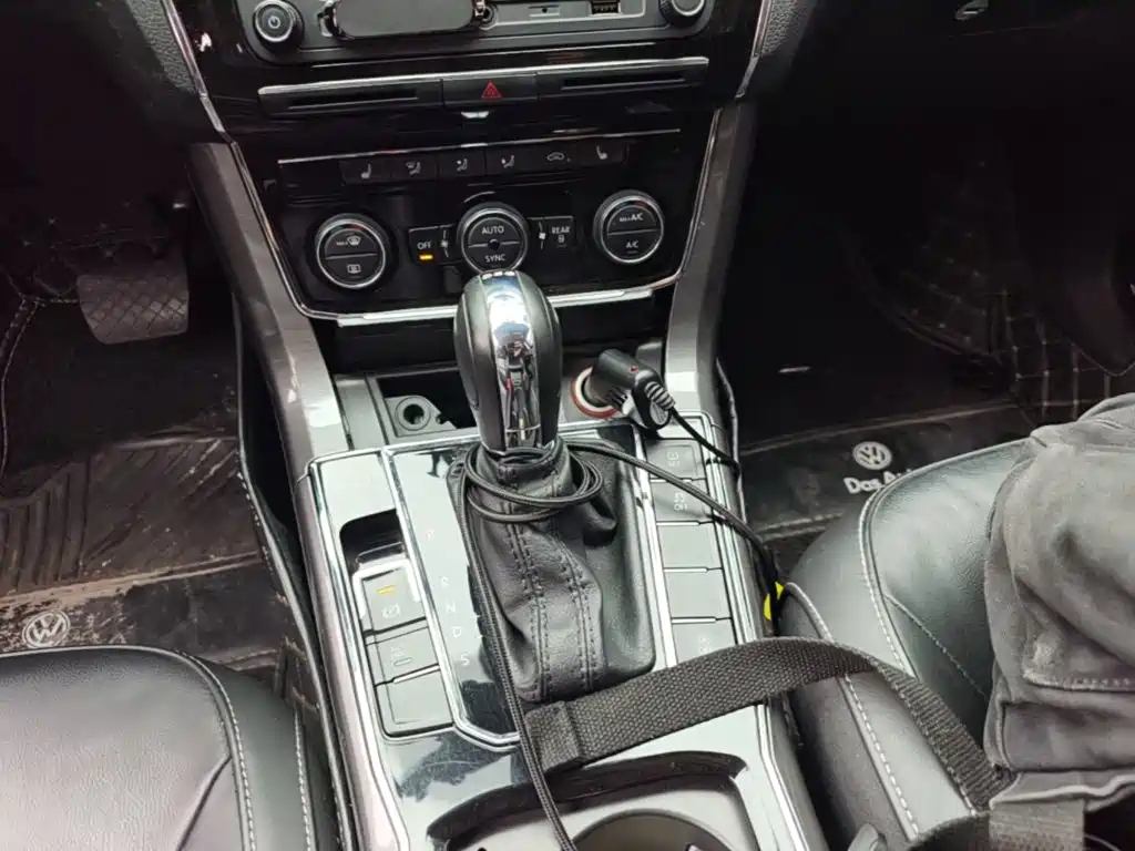 Volkswagen Passat — миниатюра 14