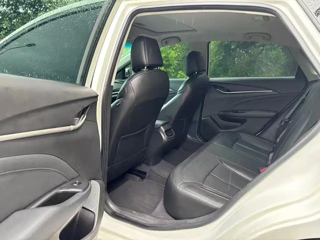 Buick Excelle — миниатюра 6