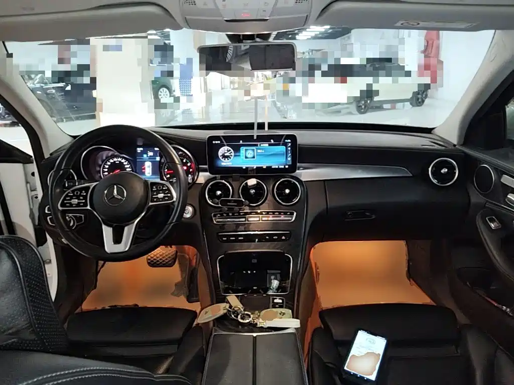 Mercedes-Benz C-Class — миниатюра 10