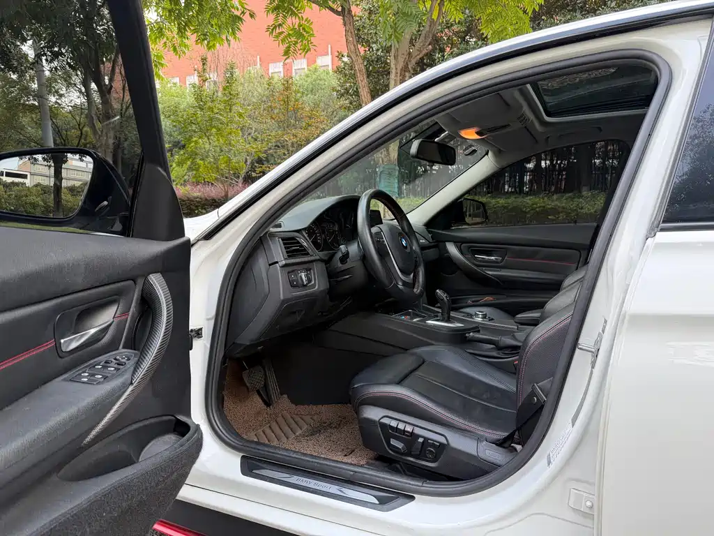 BMW 3 Series (Import) — миниатюра 4