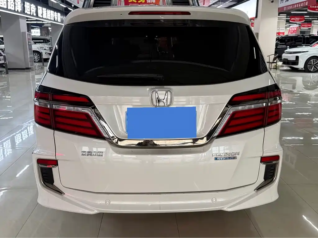 Honda Elysion — миниатюра 8
