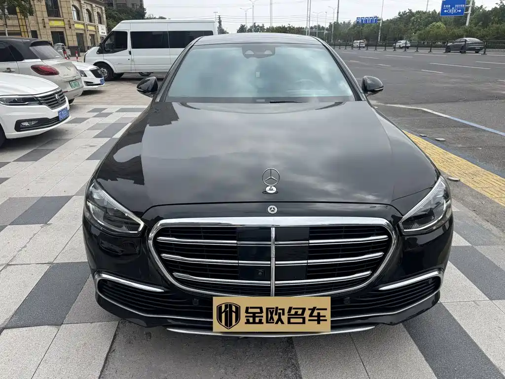 Mercedes-Benz S-Class — миниатюра 2