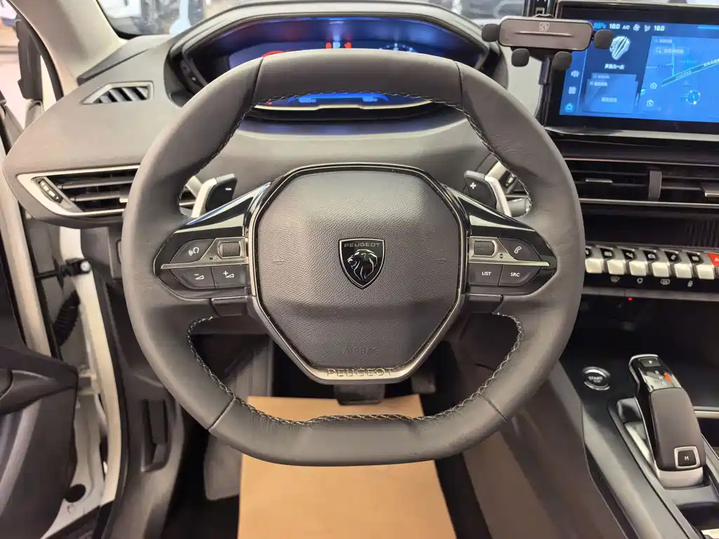 Peugeot 5008 — миниатюра 7