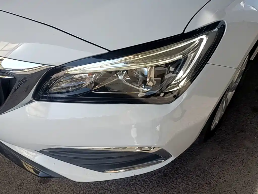 Buick Verano — миниатюра 24