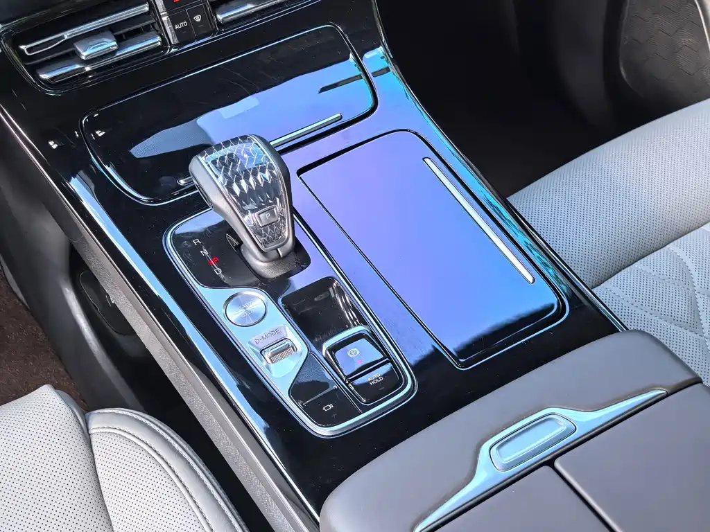 GAC Motor Trumpchi M8 — миниатюра 18