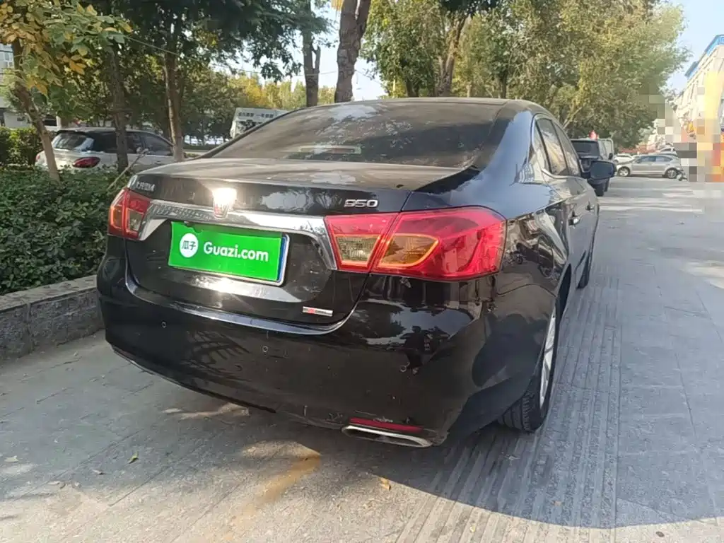Roewe 950 — миниатюра 7