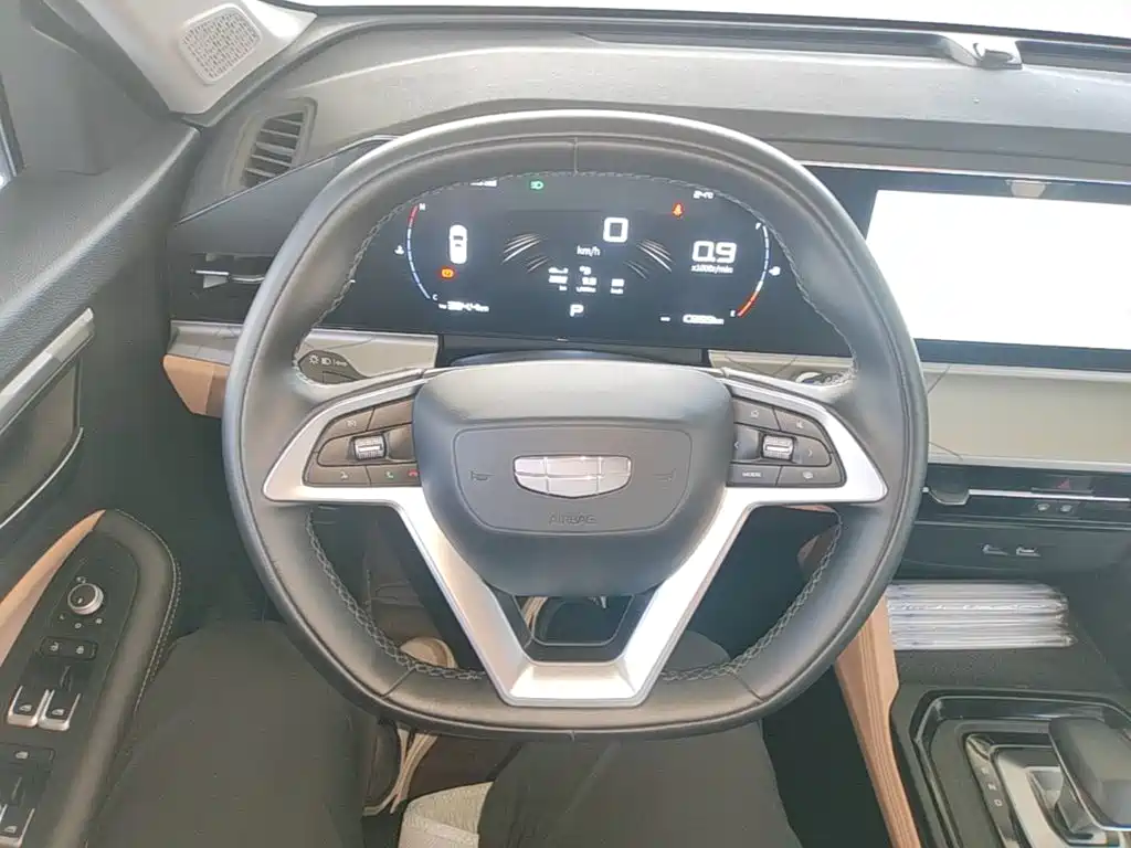 Geely Haoyue PRO — миниатюра 11