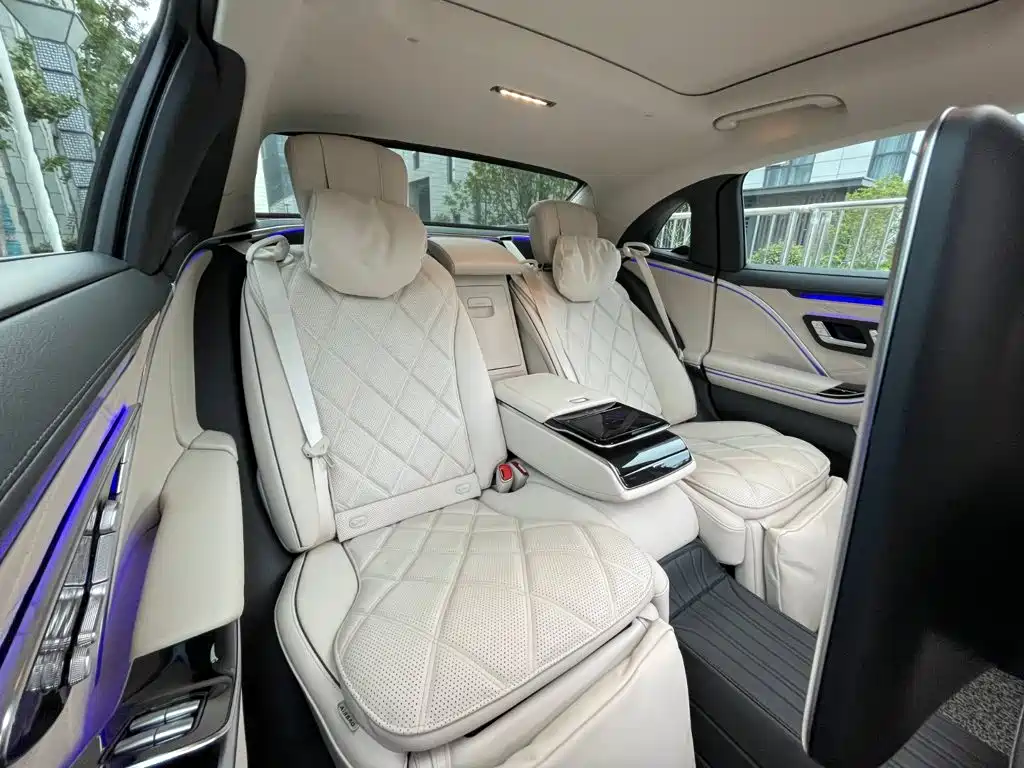 Mercedes-Benz S-Class — миниатюра 23