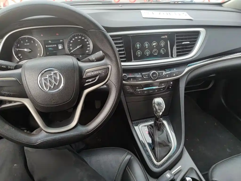 Buick Excelle — миниатюра 10