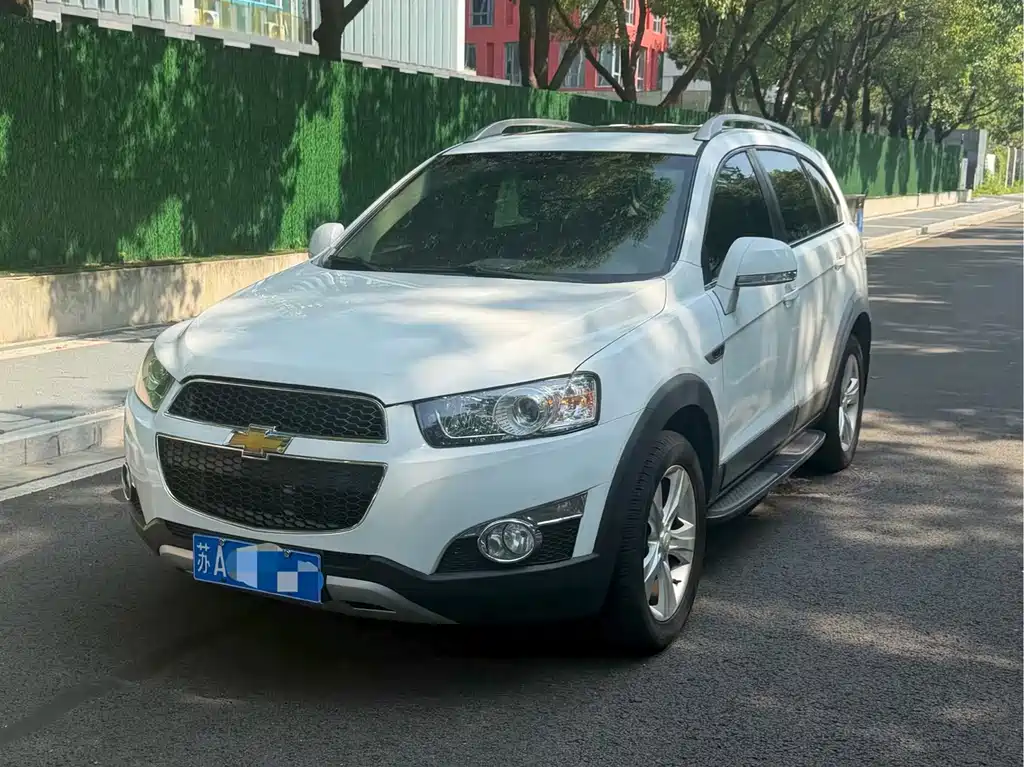 Chevrolet Captiva — миниатюра 3